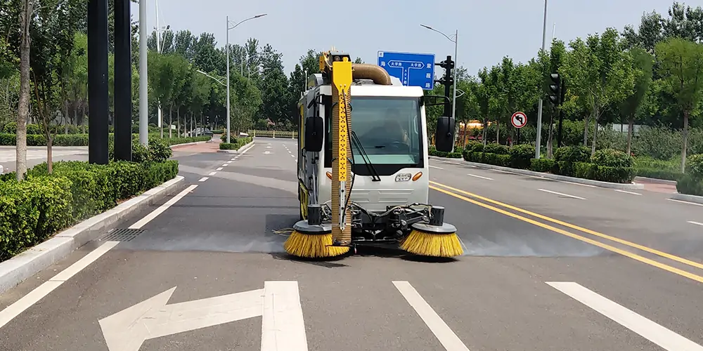 多功能樹葉收集車