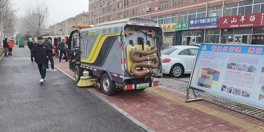 道路洗掃車_電動洗掃車_環(huán)衛(wèi)洗掃車_小型洗掃車