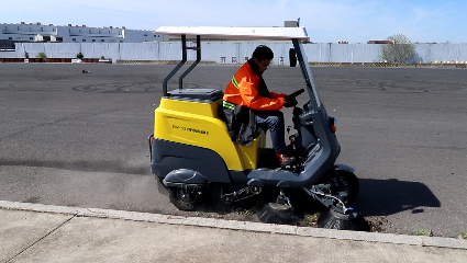 純電動(dòng)清掃車BY-S13車聯(lián)網(wǎng)系統(tǒng)