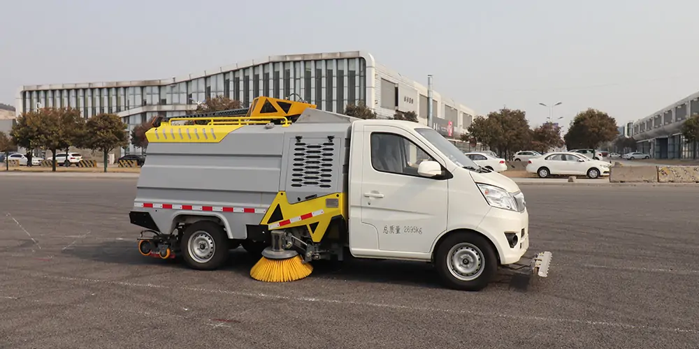 新能源洗掃車_電動(dòng)洗掃車_環(huán)衛(wèi)洗掃車_可上牌洗掃車