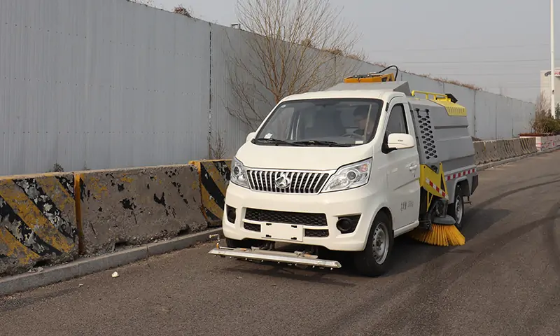 高效潔凈，新能源洗掃車助力城市清潔