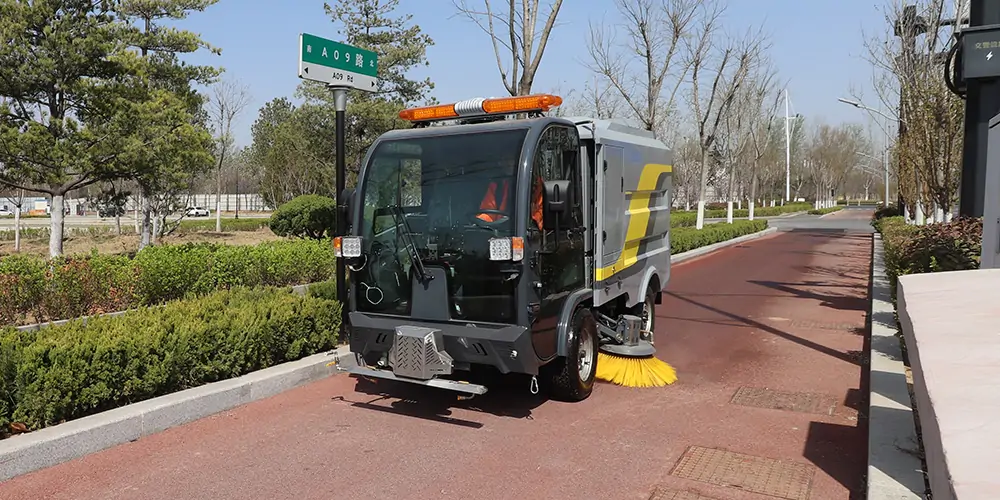 小型電動洗掃車 電動小型洗掃車 小型電動環(huán)衛(wèi)洗掃車 小型電動洗掃一體車 新型純電動洗掃車