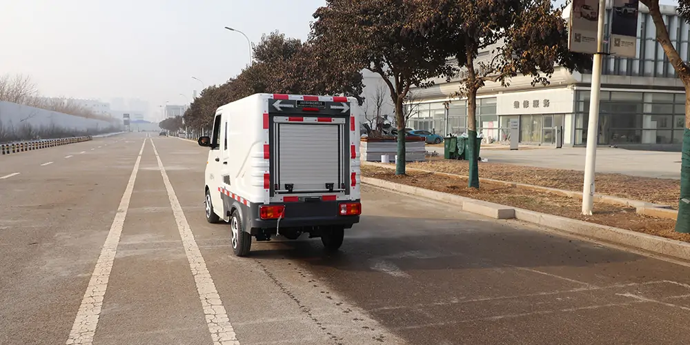 多功能高壓清洗車 路面高壓清洗車 環(huán)衛(wèi)小型高壓清洗車 電動環(huán)衛(wèi)高壓清洗車