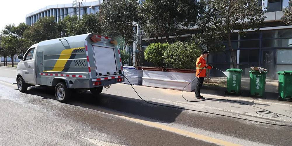 環(huán)衛(wèi)專用高壓沖洗車 市政高壓沖洗車 電動四輪高壓沖洗車 高壓沖洗車清洗車 路面污漬高壓沖洗車 環(huán)衛(wèi)高壓小型沖洗車